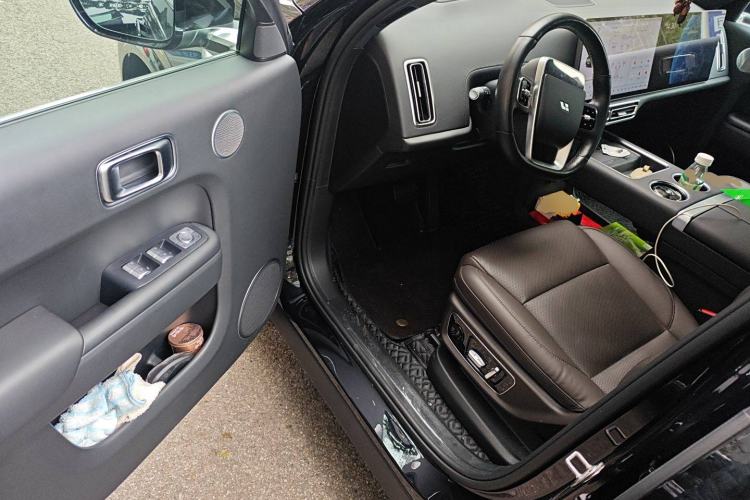 Used Li Auto L8 2023 Pro Model