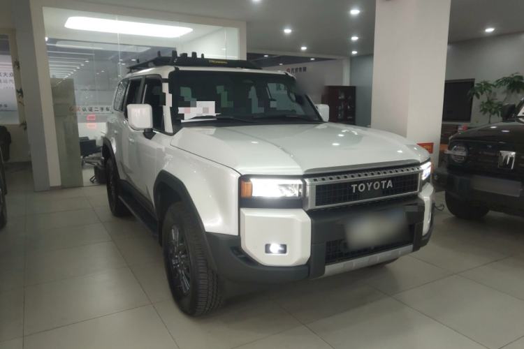 Used Toyota Prado 2024 2.4T All-Terrain TX Version 5 Seats Front Right 45 Deg