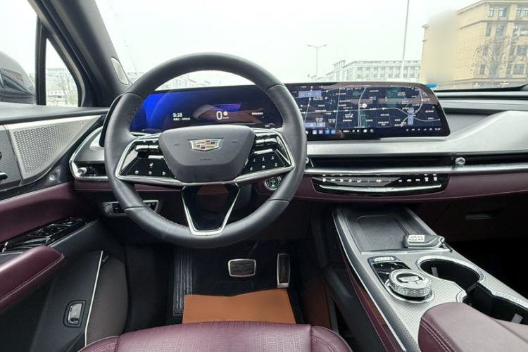 Used Cadillac XT5 2025 2.0T Platinum Edition
