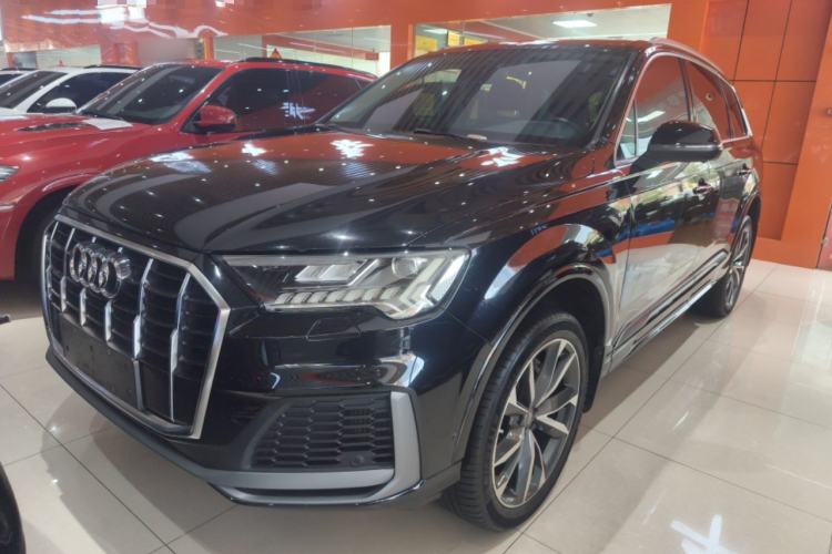 Used Audi Q7 2020 55 TFSI quattro S line sports model