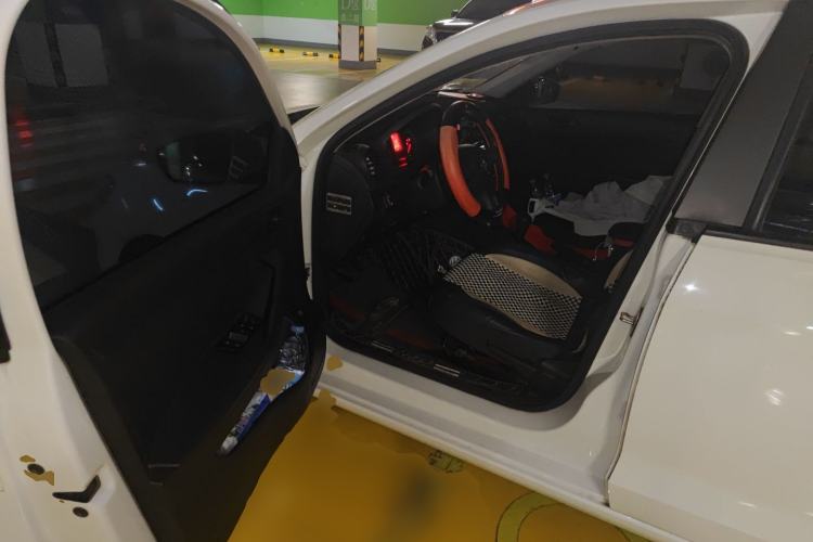 Used Volkswagen Jetta 2015 Value Edition 1.6L Manual Fashionable Style