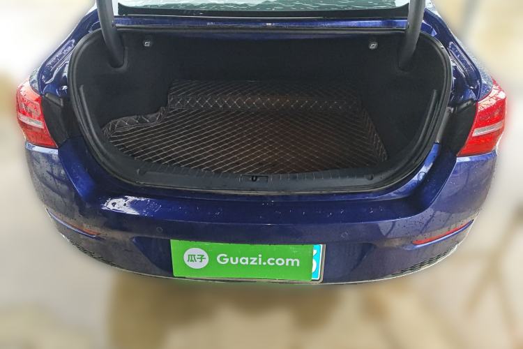 Used Hongqi H5 2020 1.8T Automatic ZhiLian QiYun Edition
