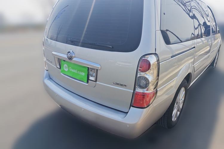 Used Buick GL8 2014 2.4L Classic Edition
