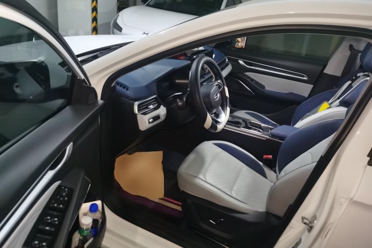 Used Geely Auto Emgrand 2022 4th Generation 1.5L CVT Flagship Model
