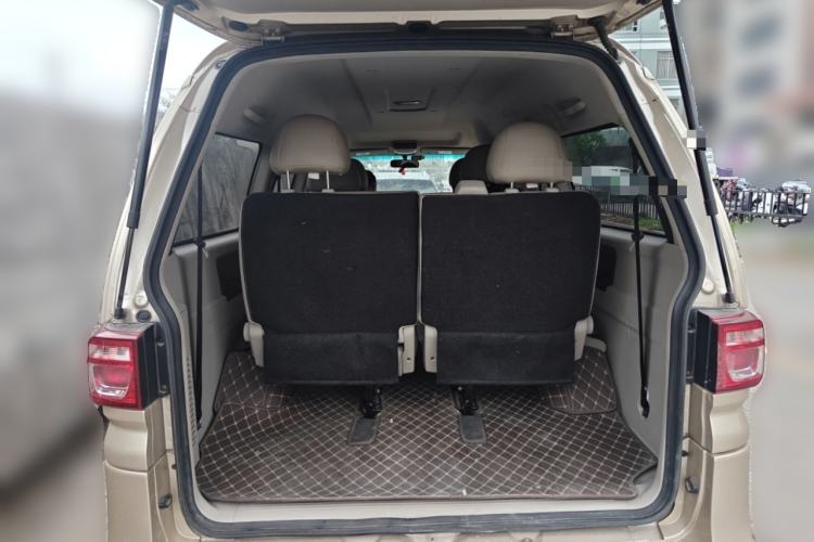 Used FORTHING Lingzhi 2018 M5L 1.6L 7-Seater Luxury Model
