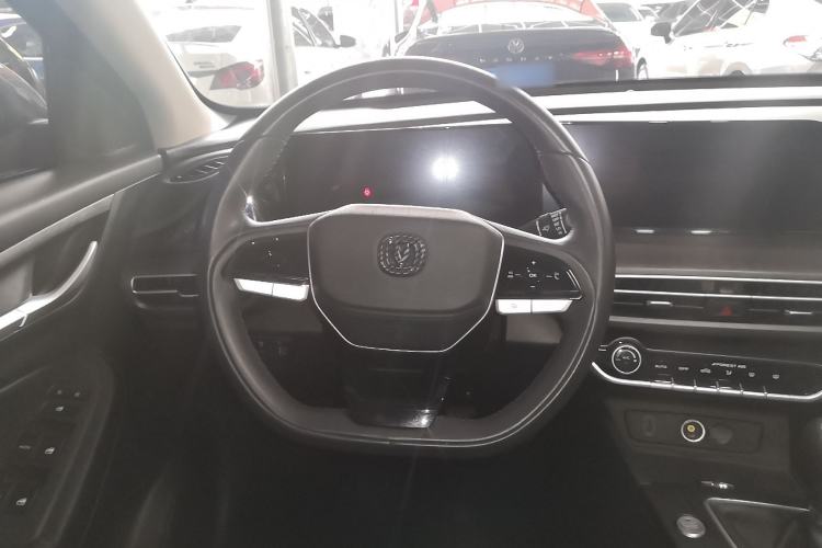 Used Changan Eado 2022 PLUS 1.6L GDI Manual Luxury Model
