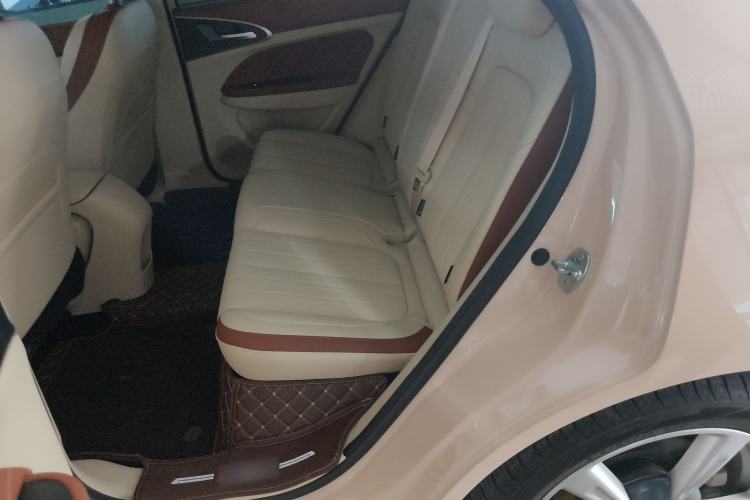 Used ORA Good Cat 2023 401 km Standard Range Premium Version Lithium Iron Phosphate