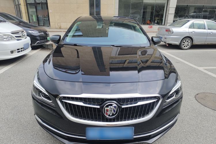 Used Buick LaCrosse 2018 20T Elite Edition Front