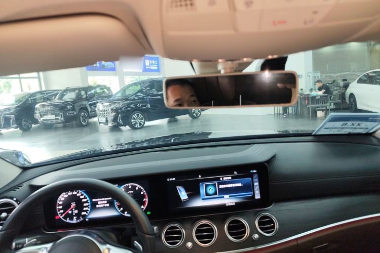 Used Mercedes-Benz E-Class 2019 Restyled E 300 L Sporty and Stylish Edition Headliner