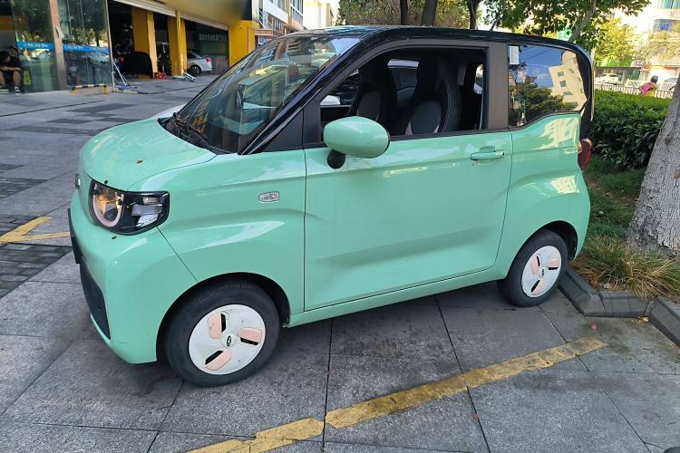 Used Chery QQ Ice Cream 2022 120km Conical Shape Lithium Iron Phosphate