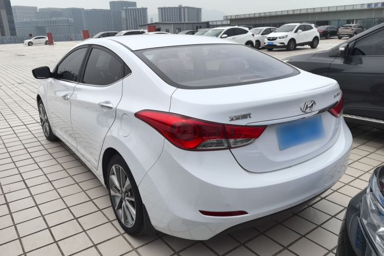 Used Hyundai Elantra (5th Generation / Langdong) 2015 1.6L Automatic Leading Model