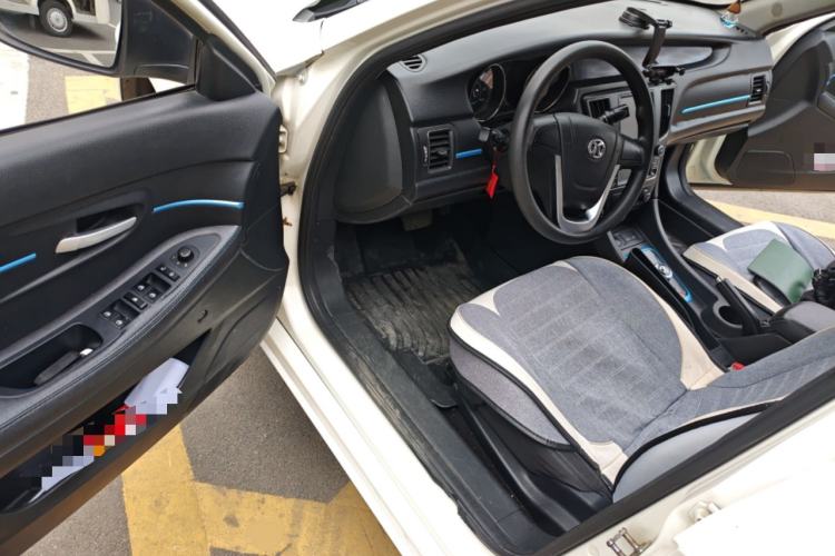 Used BAIC New Energy EU 2017 EU260 Letu Plus Edition Driver Seat