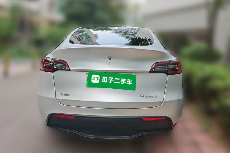 Used Tesla Model Y 2021 Standard Range Rear-Wheel Drive Version Rear