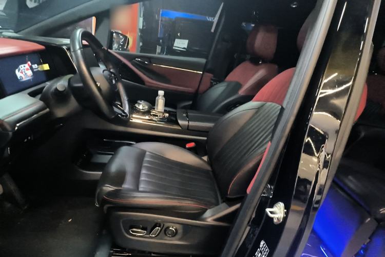 Used GAC Trumpchi M8 2023 Zongshi Series Dual-Motor Flagship Edition