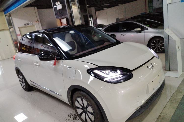 Used Wuling Bingo 2023 333 km Lingxi Connected Version