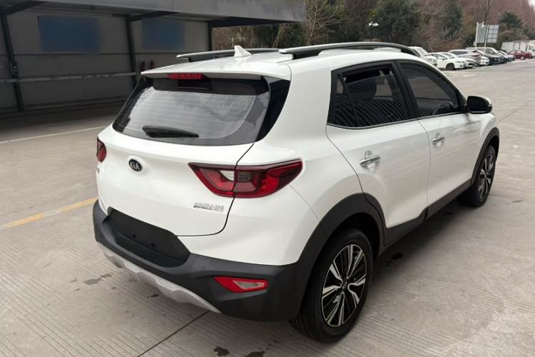 Used Kia kx1 Stonic 2021 1.4L CVT Fun Edition
