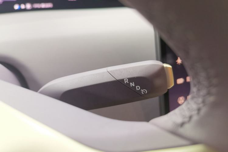 Used Avatr 12 2025 Max Extended-Range Edition Gear Lever