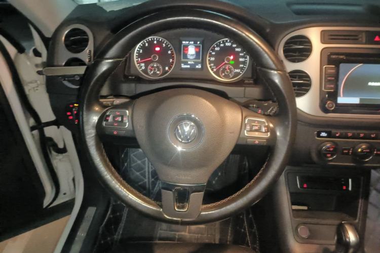 Used Volkswagen Tiguan L 2015 1.8TSI Automatic Two-Wheel Drive Luxury Model