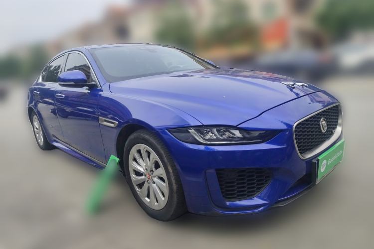 Used Jaguar XEL 2020 2.0T 200PS R-DYNAMIC Youth Sports Edition Front Right 45 Deg