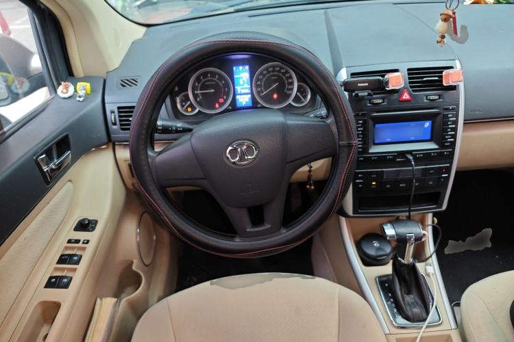 Used BAIC E Series 2013 Hatchback 1.5L Automatic Lotte Edition
