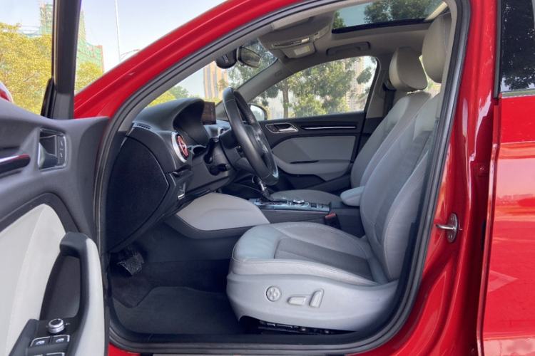 Used Audi A3 2020 Limousine 35 TFSI Fashion Edition China VI Emission Standard
