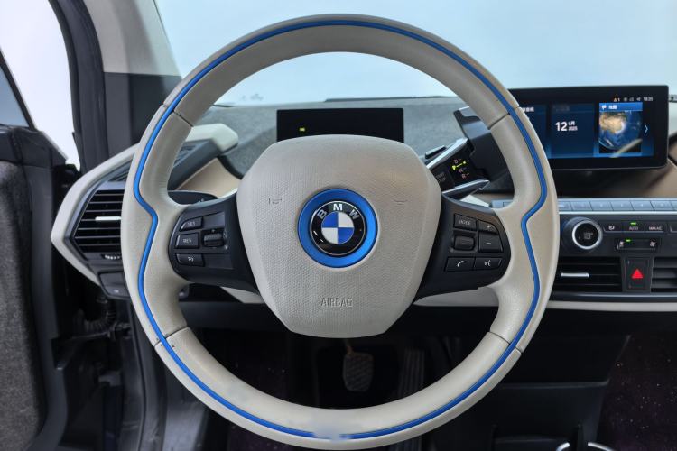 Used BMW i3 2019 Fast Charging Edition

