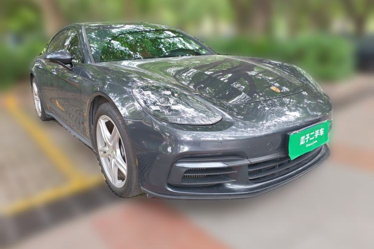 Used Porsche Panamera 2021 Panamera 2.9T Front Right 45 Deg