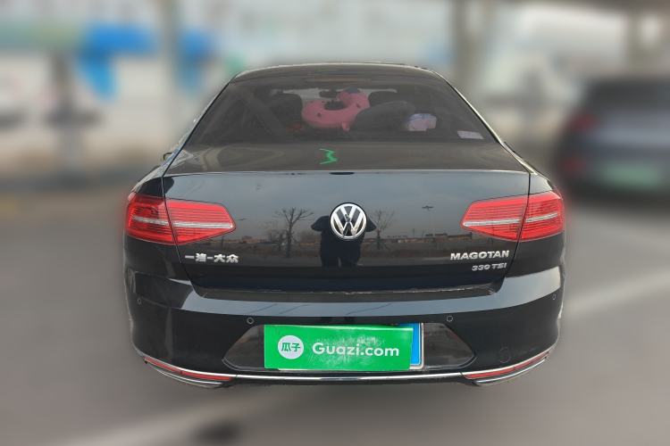 Used Volkswagen Magotan 2018 330TSI DSG Luxury Model
