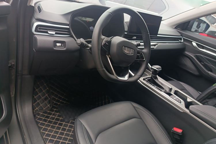 Used Geely Auto Emgrand 2025 4th Generation 1.5L CVT Luxury Version