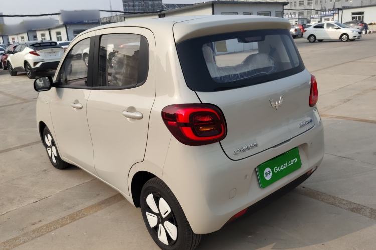 Used Wuling Hongguang MINIEV 2025 Four-Door Version Advanced Edition Exterior 2