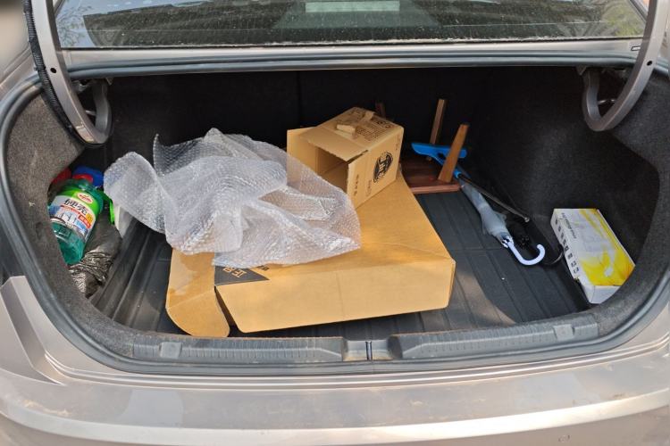 Used Volkswagen Bora 2019 1.5L Automatic Fashion Model Trunk