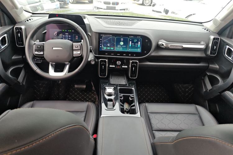 Used Haval DARGO 2021 1.5T DCT Two-Wheel Drive Border Collie Edition Center Console