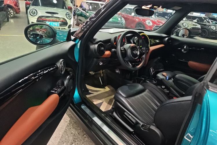 Used MINI MINI 2018 1.5T COOPER CABRIO Artist