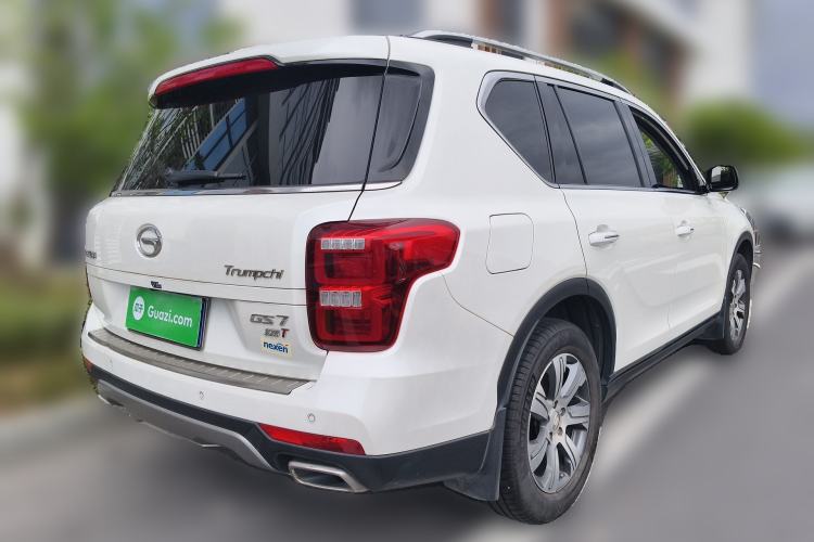 Used GAC Trumpchi GS7 2017 320T Two-Wheel-Drive Luxury Smart Connectivity Model
