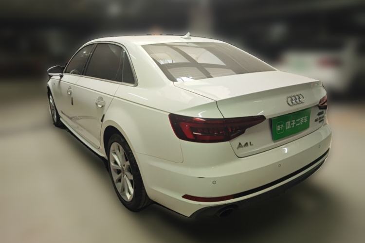 Used Audi A4L 2018 30th Anniversary Edition 40 TFSI Fashion Model Rear Left 45 Deg