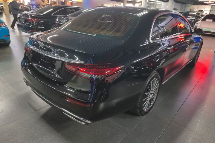 Used Mercedes-Benz E-Class 2022 Second Facelift E 260 L