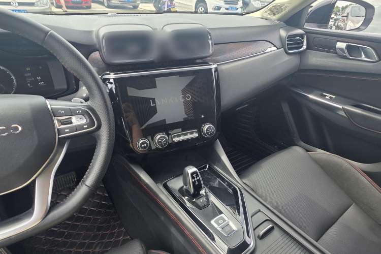 Used Lynk & Co 02 2018 1.5T DCT Two-Wheel Drive Pro Version China V Emission Standard