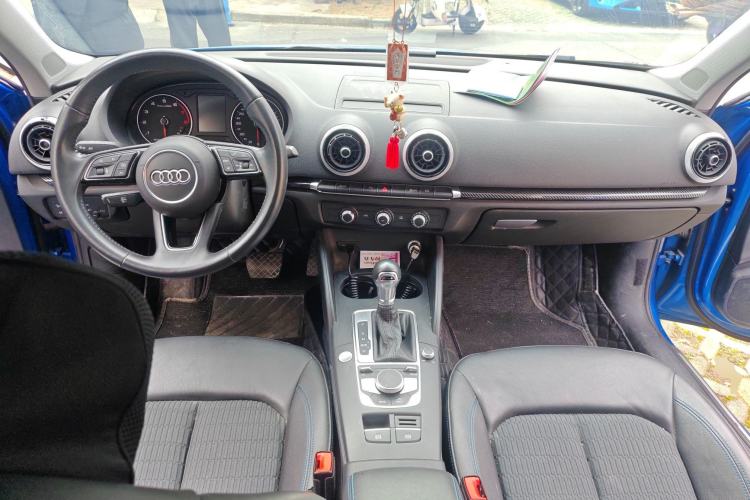 Used Audi A3 2020 Limousine 35 TFSI Fashion Edition China VI Emission Standard