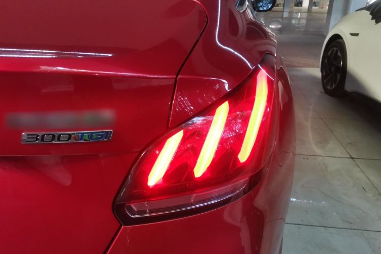 Used MG 5 2021 300TGI DCT Elegant Luxury Edition
