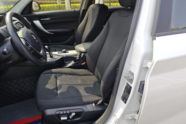 Used BMW 1 Series 2015 120i Leading Model