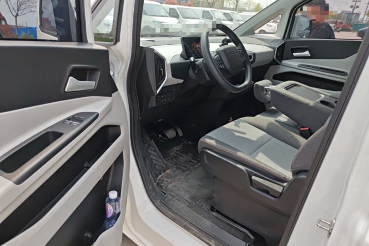 Used CHANGAN KUAYUE Starlight EV 2025 Model 3-Passenger Van, 305 km, Smart Driving Edition Driver Seat