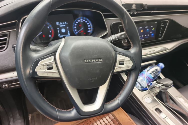 Used CHANGAN OSHAN X7 2020 1.5T Automatic Luxury Version