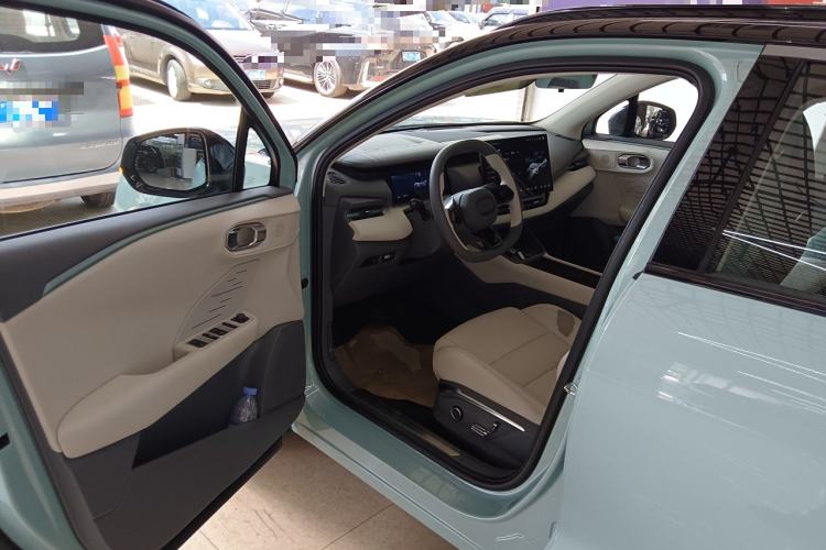 Used Lynk & Co 06 EM-P 2023 EM-P 126 Long-Range Halo
