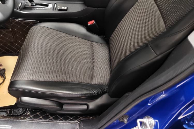 Used Honda Jade 2017 1.8L automatic Comfort version 5 seats
