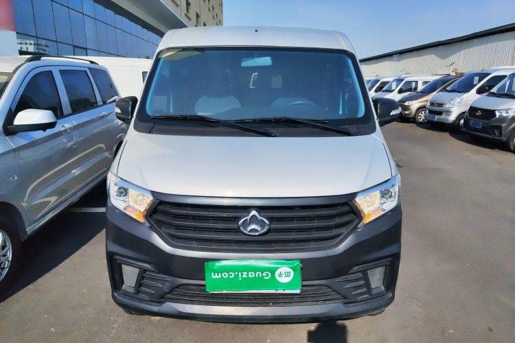 Used CHANGAN KUAYUE Xing V3 2023 1.5L Gasoline Comfort Edition 5-Seat Passenger Vehicle