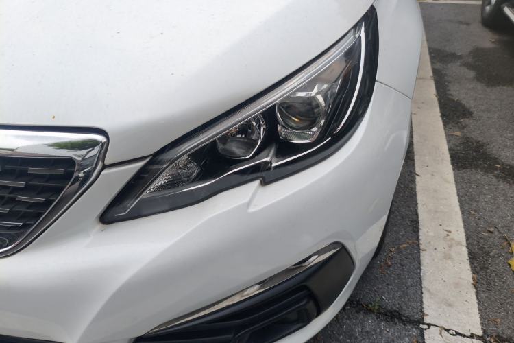 Used Peugeot 308 2019 1.6L Automatic Luxury Version China V Standard Left Front Headlight