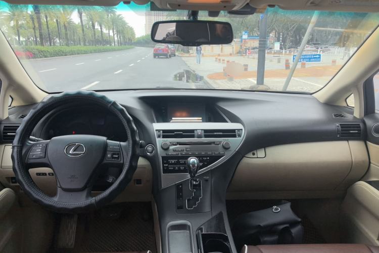 Used Lexus RX Classic 2011 270 Elegant Edition Center Console