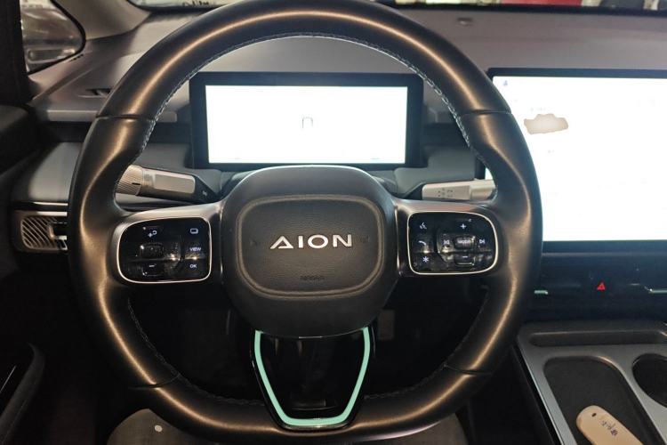 Used AION Y 2024 Younger