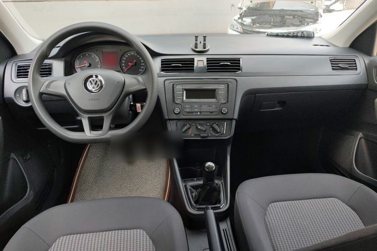 Used Volkswagen Santana 2018 1.5L Manual Fashion Edition
