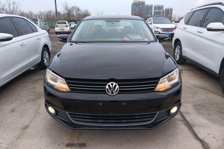 Used Volkswagen Sagitar 2014 Revised Version 1.4TSI Automatic Luxury Edition
